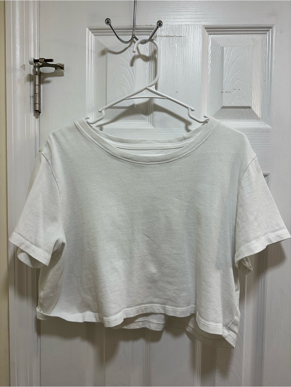 Urban Outfitters White Cropped Short Sleeve Tee oversized